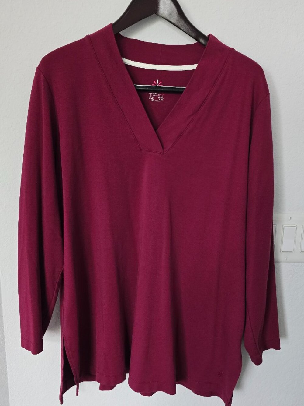 Isaac Mizrahi Live! Regular Essentials Pima V-Neck Tunic - Magenta - Size 2X EUC